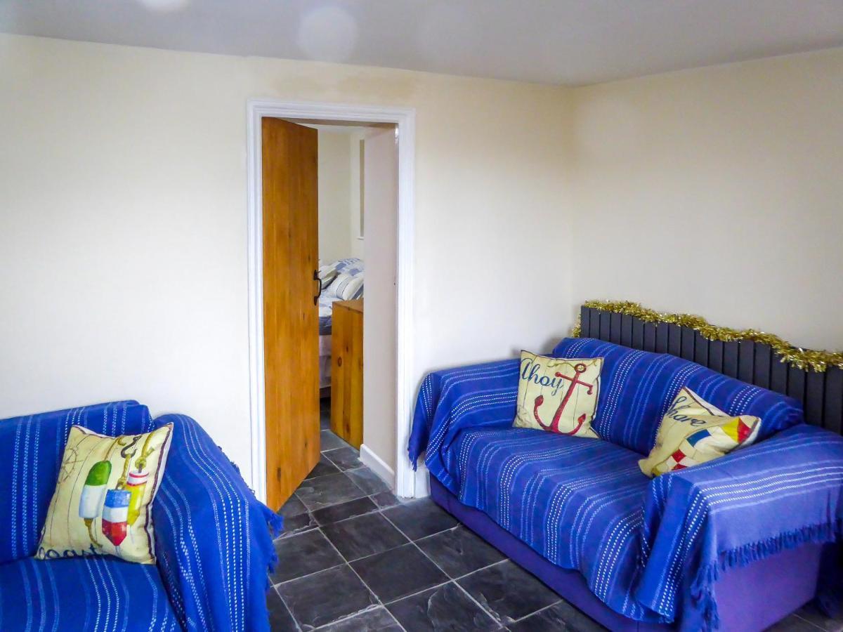 Looe Self Catering Apartment Екстериор снимка