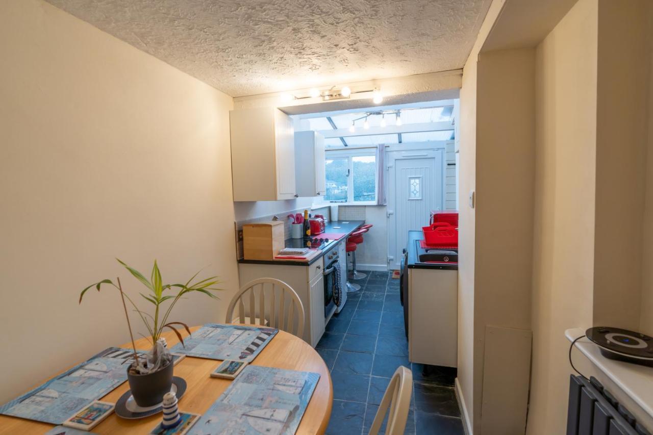 Looe Self Catering Apartment Екстериор снимка