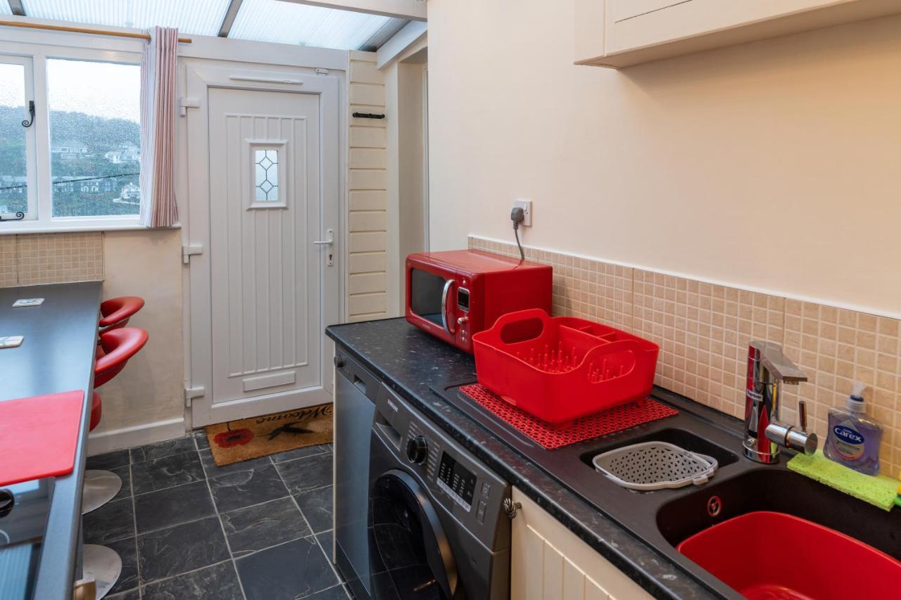 Looe Self Catering Apartment Екстериор снимка